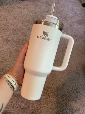 Stanley White Travel Tumbler with Handle and Clear Lid